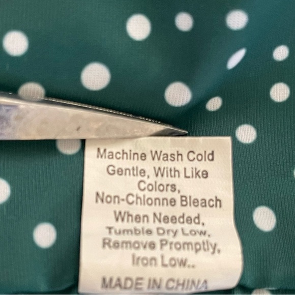 High Waisted Bikini Size M Polka Dots Green & White Stretchy Great Condition - Picture 4 of 10